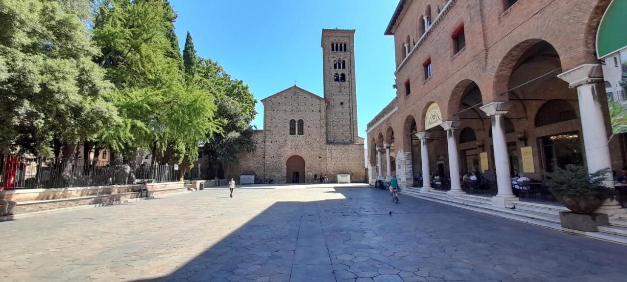 Corte Cavour. Una Mansarda Nel Cuore Della Citta Ravenna Exteriér fotografie