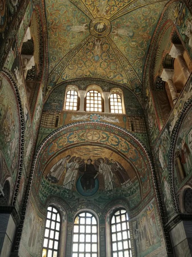 Corte Cavour. Una Mansarda Nel Cuore Della Citta Ravenna Exteriér fotografie